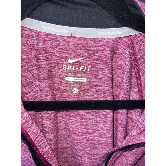 Nike Element Dry-Fit Pink / Fuchsia Long Sleeved Shirt Womens XL - Picture 3 of 4
